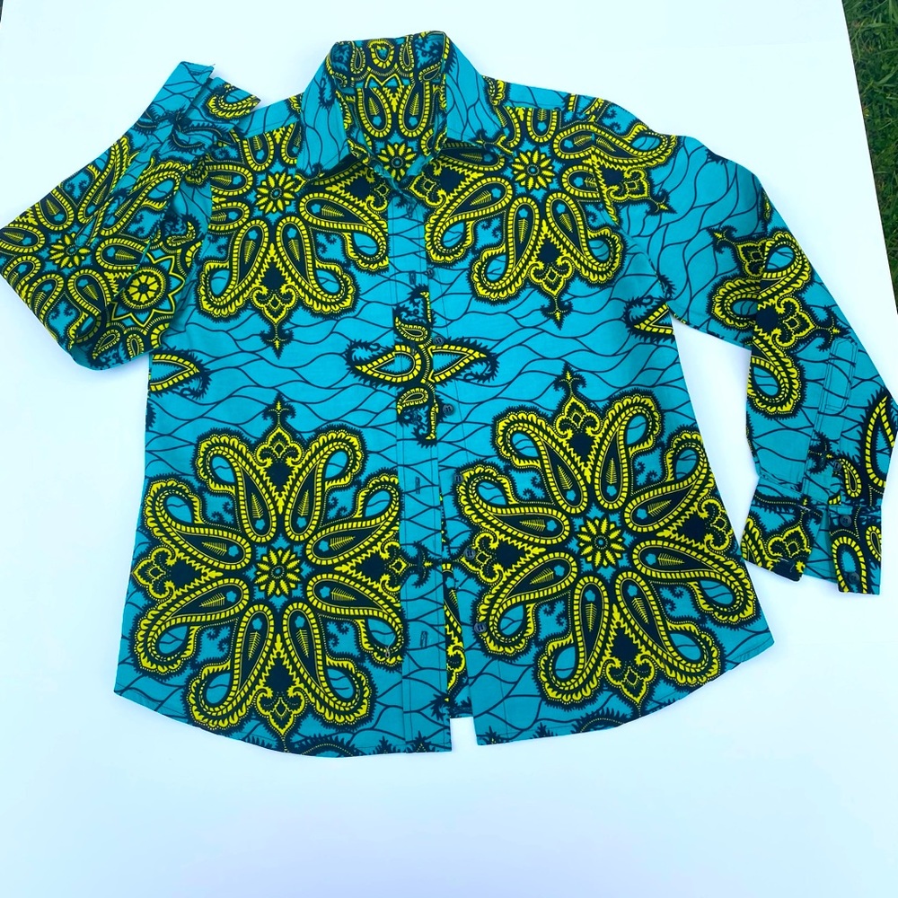 Women’s African Print. Custom made in Lome, Togo, West Africa Blouse
